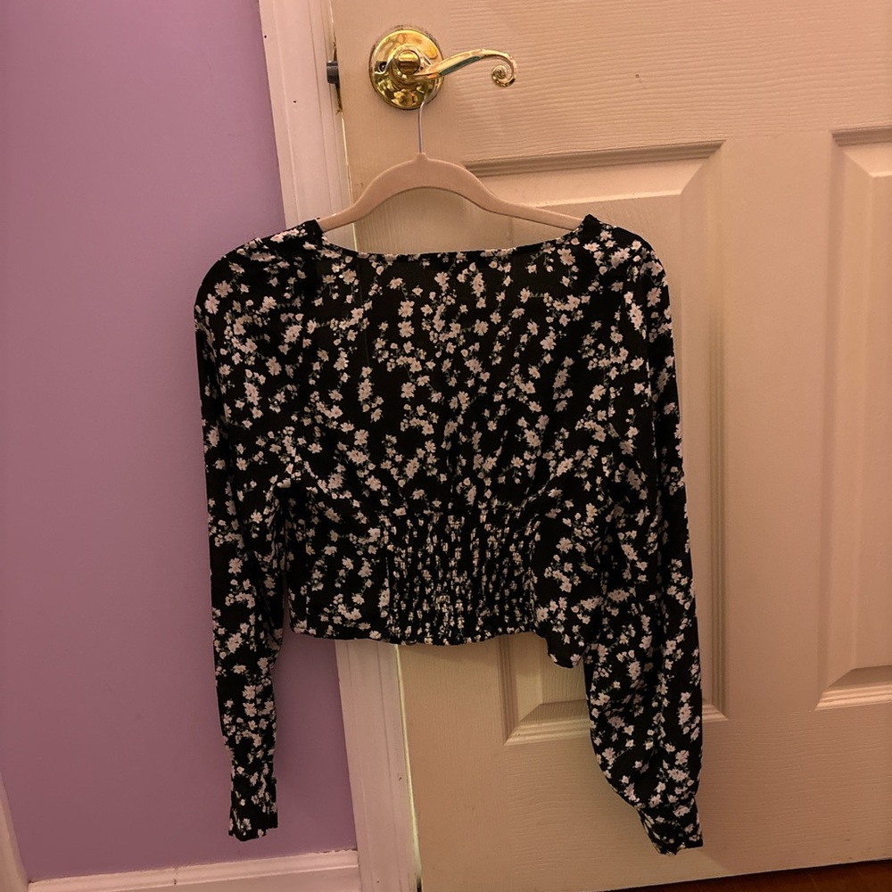 Blouse - Picture 2 of 2